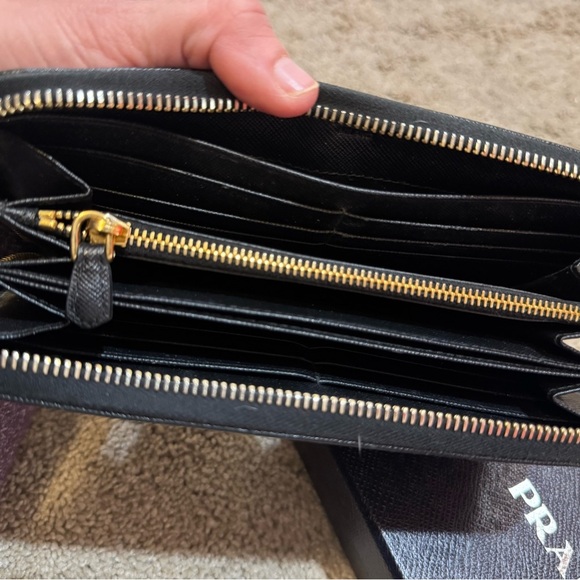 Prada wallet. Black with gold hardware. - Picture 2 of 5